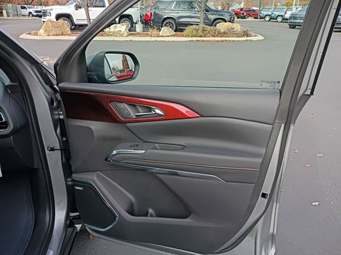 New 2026 Chevrolet Traverse RS image 20