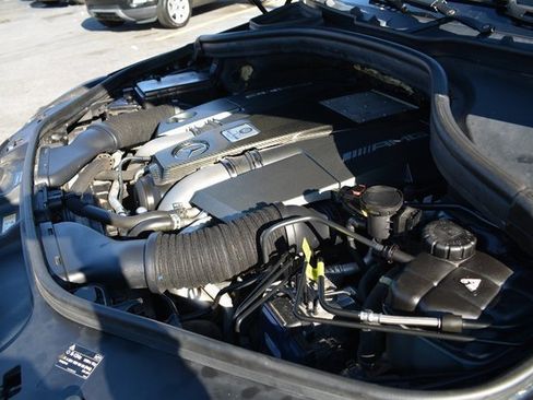 Used 2015 Mercedes-Benz ML 63 AMG 4MATIC image 45