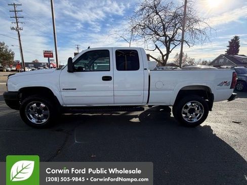 Used 2007 Chevrolet Silverado 2500 LT image 8