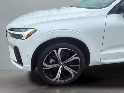 Used 2025 Volvo XC60 B5 Ultra w/ Protection Package Premier AWD/4WD image 9