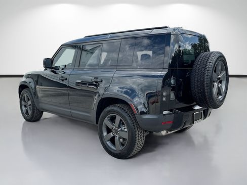 New 2026 Land Rover Defender 110 S AWD/4WD image 3