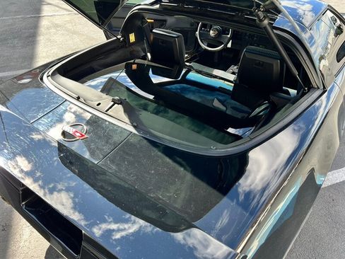 Used 1987 Chevrolet Corvette Coupe image 26