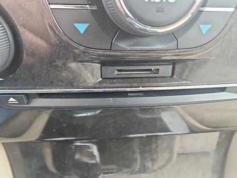 Used 2013 Chrysler 300 RWD image 28