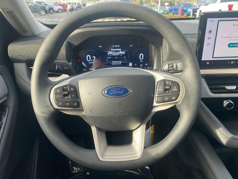 New 2026 Ford Explorer Active image 17