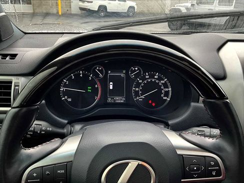 Used 2023 Lexus GX 460 Luxury image 18