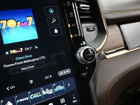 Used 2025 RAM 1500 Limited image 26