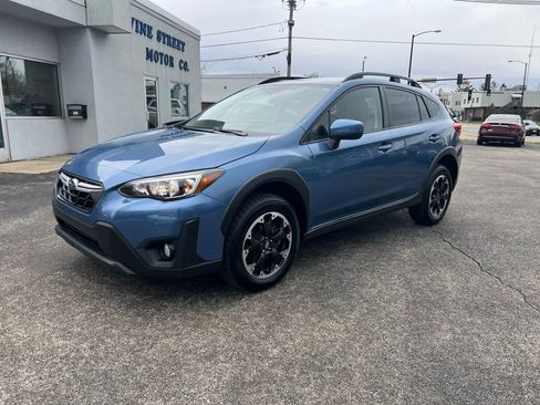 Used 2021 Subaru Crosstrek 2.0i Premium image 5