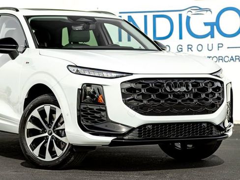 New 2026 Audi Q3 quattro 2.0T AWD/4WD image 6