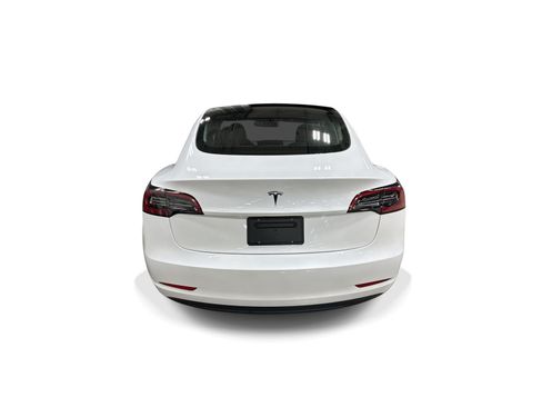 Certified 2023 Tesla Model 3 Standard Range RWD image 5