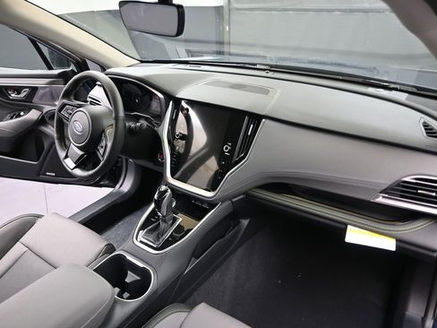 Certified 2025 Subaru Outback Onyx Edition image 12