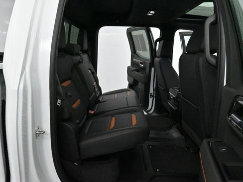 Used 2024 GMC Sierra 1500 AT4 w/ Technology Package image 35