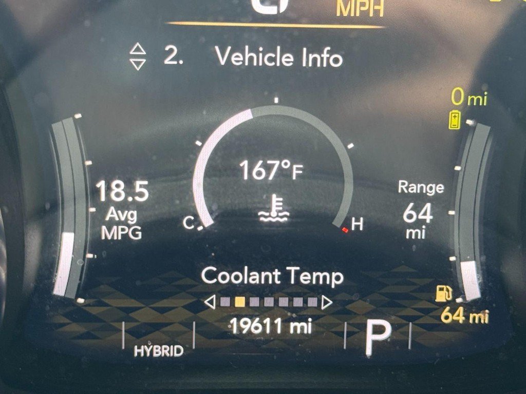 Used 2023 Jeep Wrangler Unlimited Sahara w/ Cold Weather Group AWD/4WD image 21