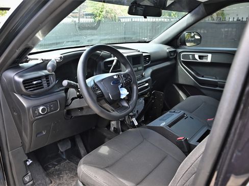 Used 2022 Ford Explorer 4WD Police Interceptor image 11