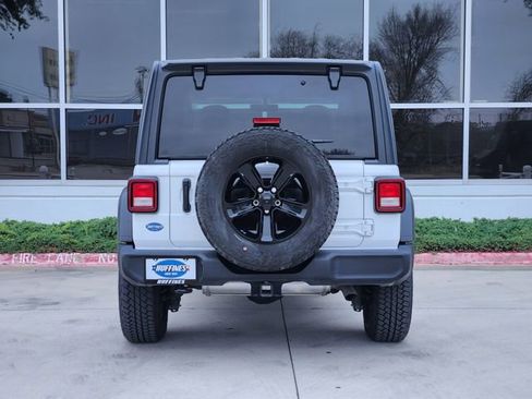 Certified 2021 Jeep Wrangler Unlimited Sport image 6