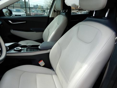 Used 2023 Kia EV6 Wind w/ Wind Technology Package image 13