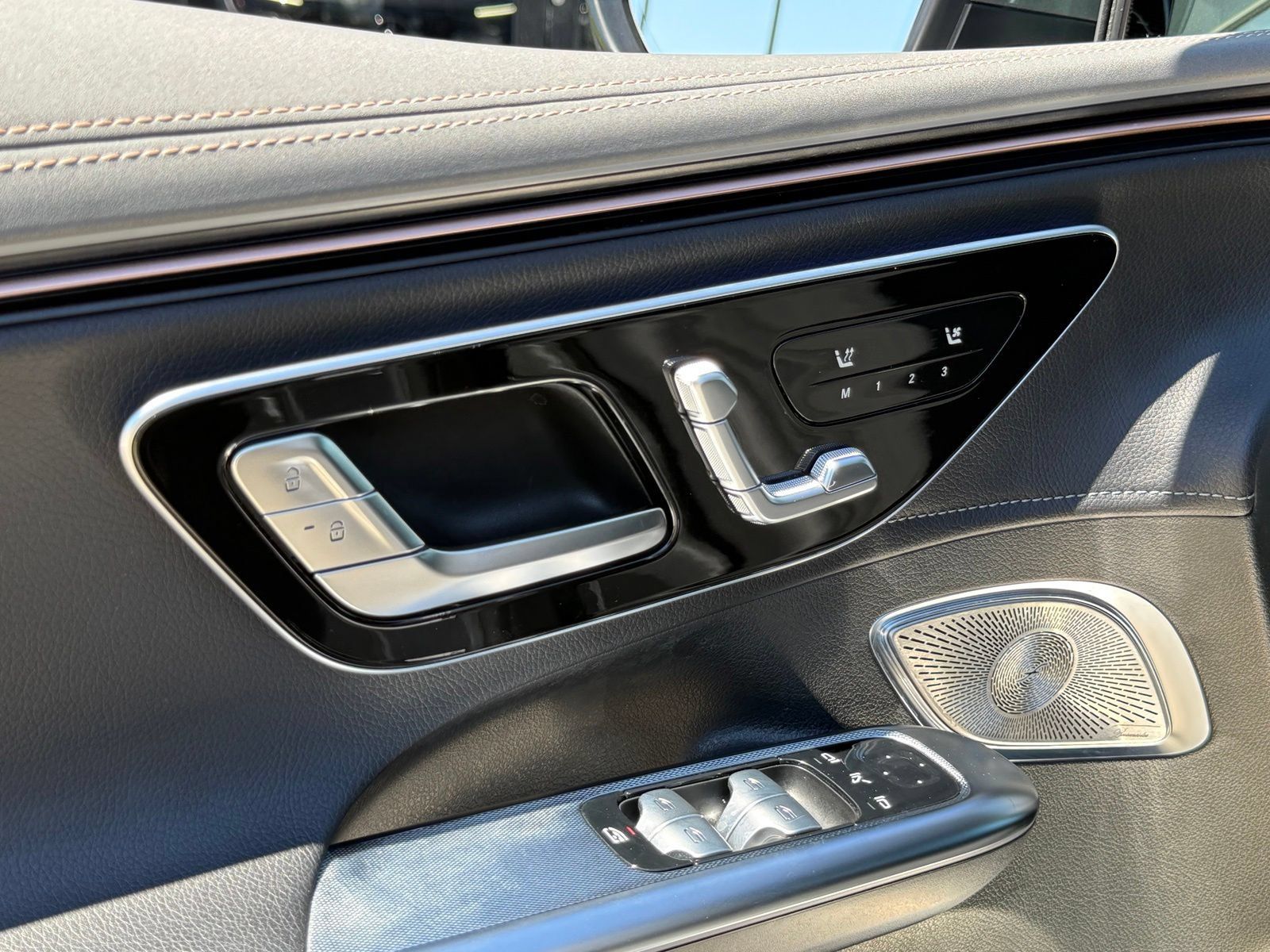 Used 2024 Mercedes-Benz EQE 350+ SUV image 22
