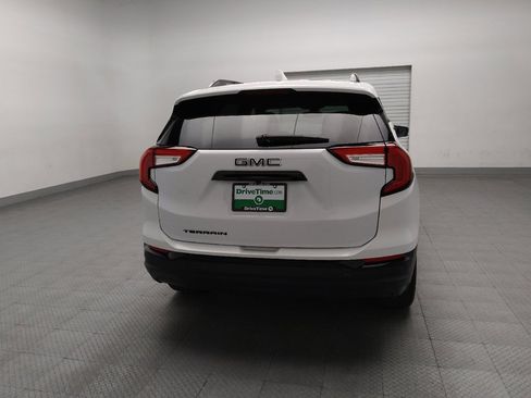 Used 2023 GMC Terrain SLE w/ Driver Convenience Package image 7
