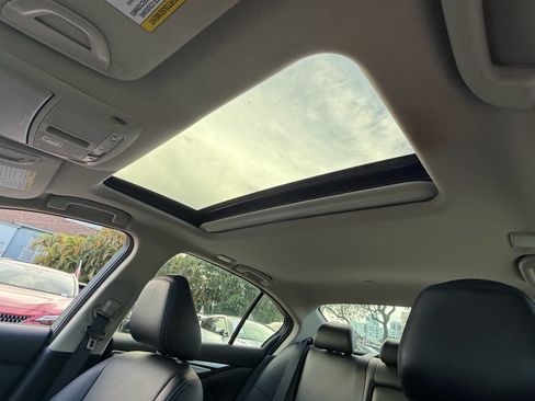 Used 2024 INFINITI Q50 Luxe w/ Cargo Package RWD image 19