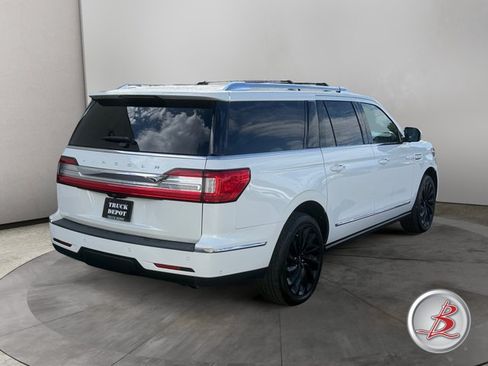 Used 2020 Lincoln Navigator L Reserve w/ Equipment Group 208A Reserve AWD/4WD image 7