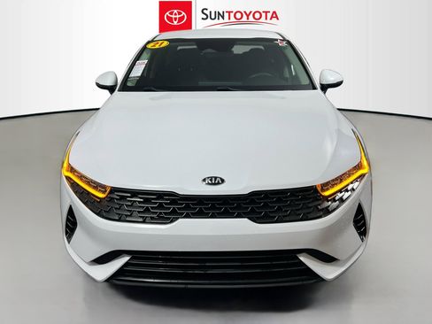 Used 2021 Kia K5 LXS image 10