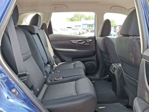 Used 2017 Nissan Rogue S AWD/4WD image 30