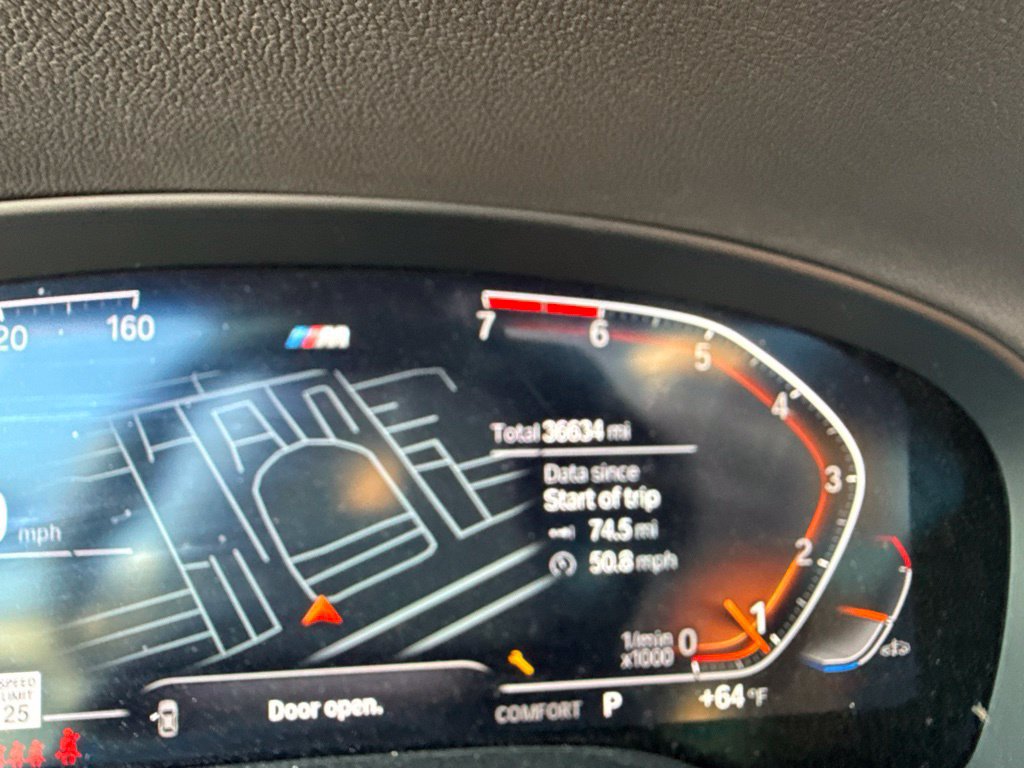 Used 2024 BMW X4 xDrive30i w/ Premium Package AWD/4WD image 16