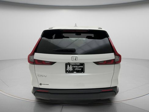 Used 2025 Honda CR-V EX image 5