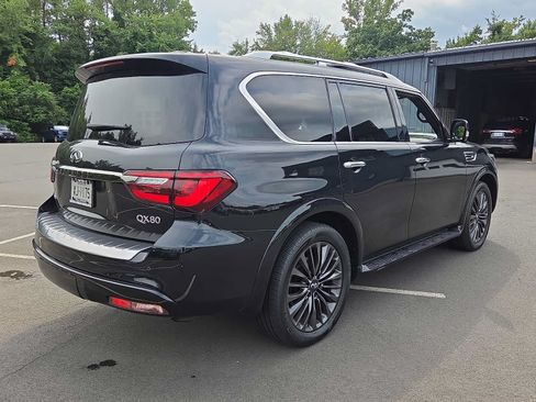 Used 2024 INFINITI QX80 Sensory AWD/4WD image 4