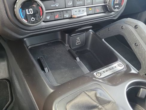 Used 2026 Ford Bronco Badlands AWD/4WD image 26