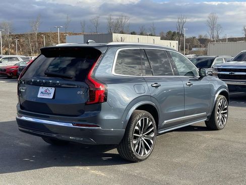 Used 2025 Volvo XC90 B5 Plus image 29