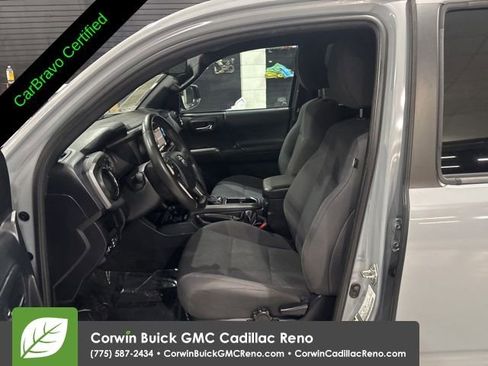 Used 2019 Toyota Tacoma TRD Sport AWD/4WD image 12
