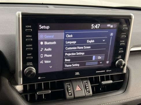 Used 2022 Toyota RAV4 XLE Premium image 24