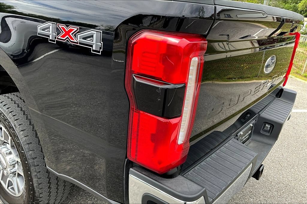 Used 2026 Ford F250 Lariat AWD/4WD image 20