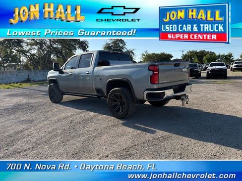 Used 2024 Chevrolet Silverado 2500 LTZ w/ LTZ Plus Package AWD/4WD image 9