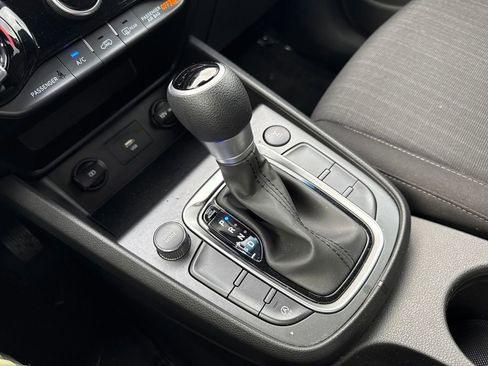 Used 2023 Hyundai Kona SEL image 27