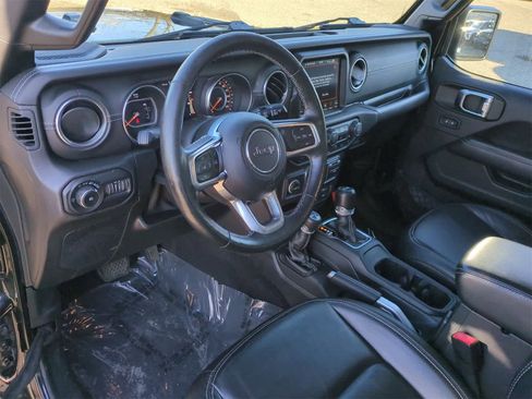 Certified 2019 Jeep Wrangler Unlimited Sahara w/ Quick Order Package 24M Moab image 10