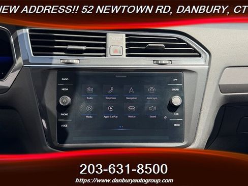 Used 2022 Volkswagen Tiguan SE AWD/4WD image 21