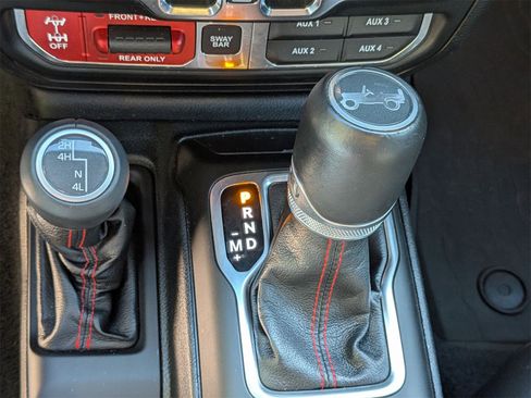 Used 2019 Jeep Wrangler Unlimited Rubicon image 25