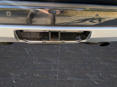 Used 2019 Ford Expedition Limited image 48