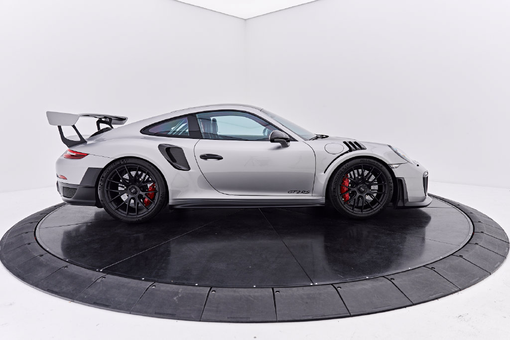 Used 2019 Porsche 911 GT2 RS RWD image 24