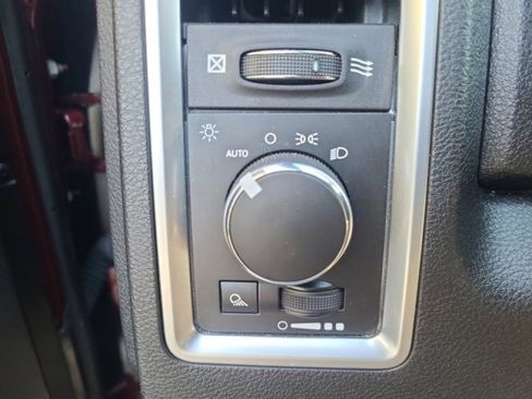 Used 2021 RAM 1500 Classic Warlock image 24