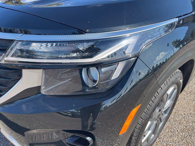 Used 2024 Kia Seltos S FWD image 4
