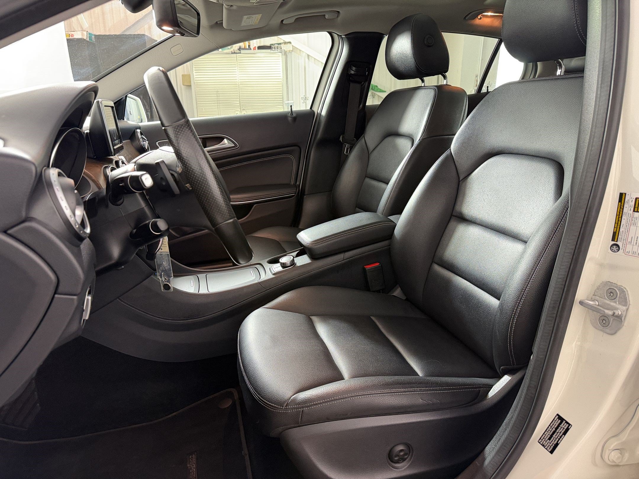 Used 2015 Mercedes-Benz GLA 250 4MATIC image 5