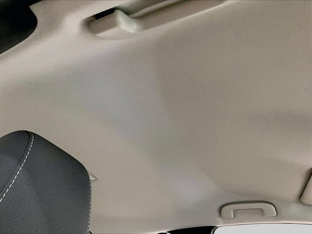 Used 2021 Toyota Corolla LE FWD image 21