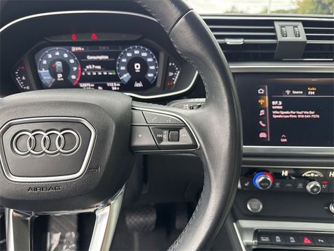 Used 2020 Audi Q3 2.0T Premium w/ Convenience Package image 18