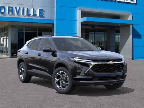 New 2026 Chevrolet Trax LT FWD image 7