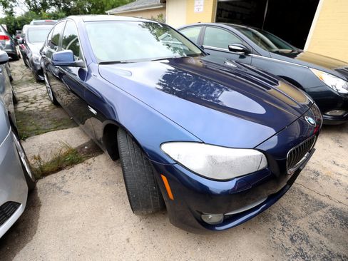 Used 2013 BMW 528i xDrive Sedan image 3