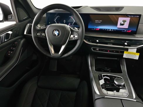 Used 2026 BMW X5 xDrive40i AWD/4WD image 15