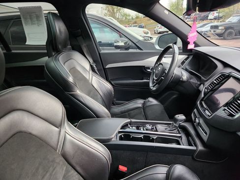 Used 2016 Volvo XC90 T6 R-Design w/ Protection Package Plus image 18