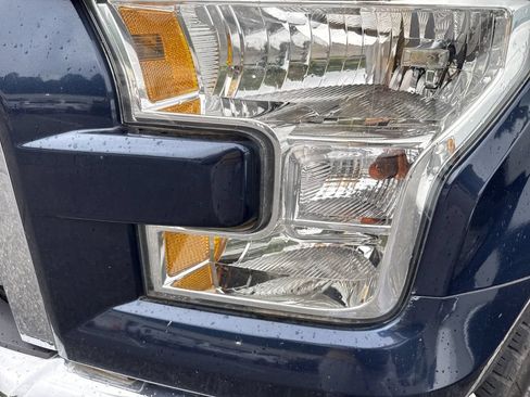 Used 2015 Ford F150 XLT w/ Equipment Group 301A Mid AWD/4WD image 10